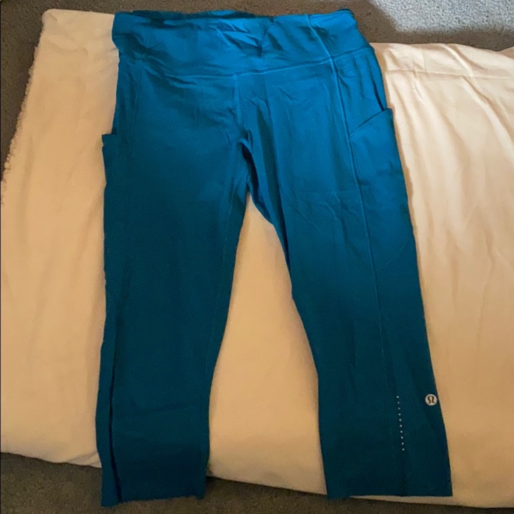 Cropped lululemon leggings